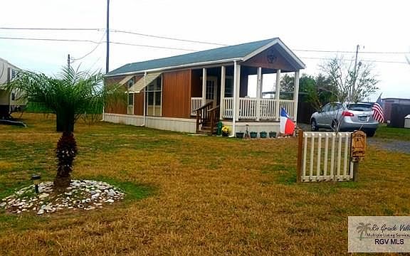 3rd image of 411 Illinois Cir
