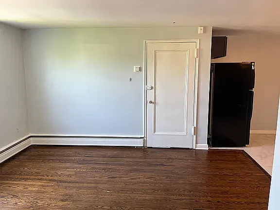 5846 N Marvine St #B-8 — Photo 1