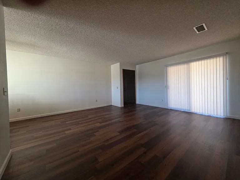1190 Ramar Rd #F-52 — Photo 5