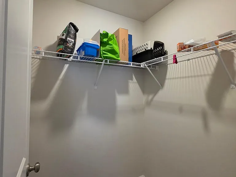1812 Lacebark Dr — Photo 32
