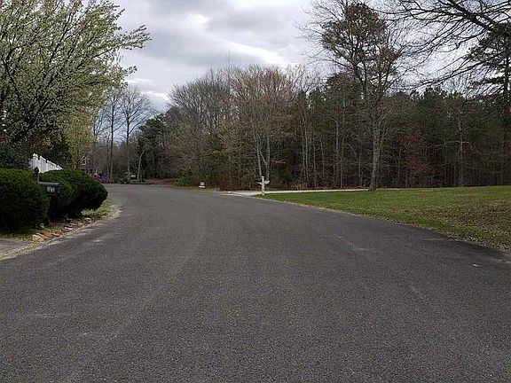 2nd image of 22 Christophers Way