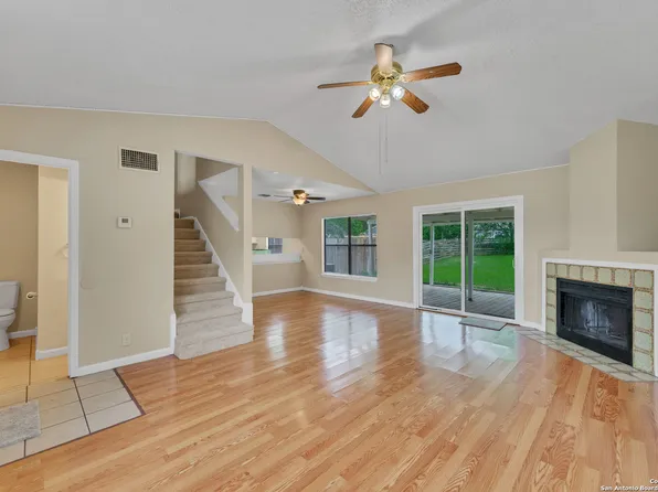 9723 VILLAGE GATE, San Antonio, TX 78250