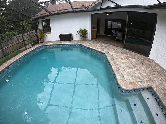2nd image of 4896 Klosterman Oaks Blvd