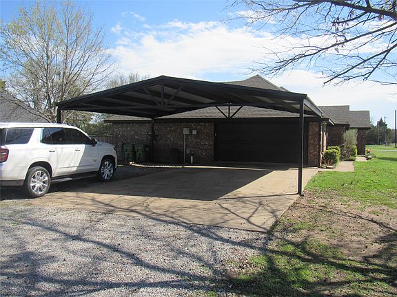 4th image of 4019 E Fm 120