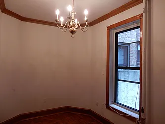 Rented by Aimee Grodanz, LREB