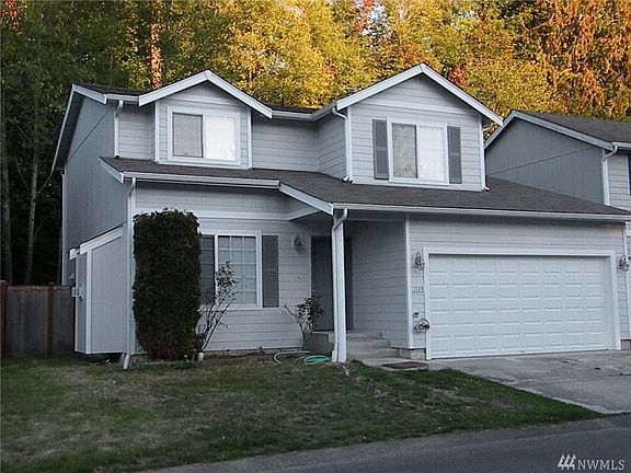 2nd image of 1113 NE Beaumont Ln