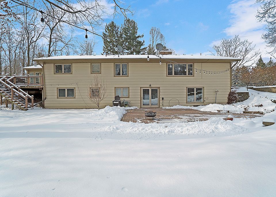 1st image of 4707 Woodhaven Dr