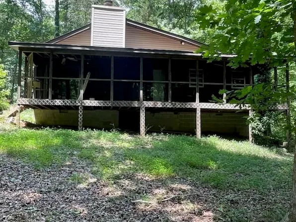 170 S Century Dr, Martin, GA 30557