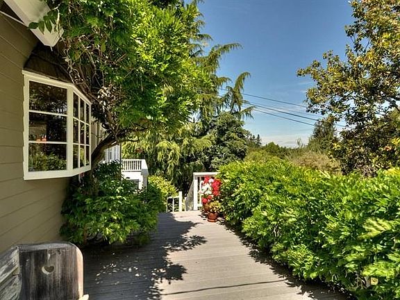 4th image of 16281 Greenwood Ln