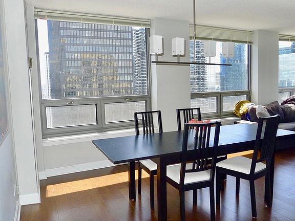 2nd image of 440 N Wabash Ave APT 4305