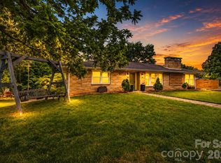 140 Dunbar St, Bryson City, NC 28713