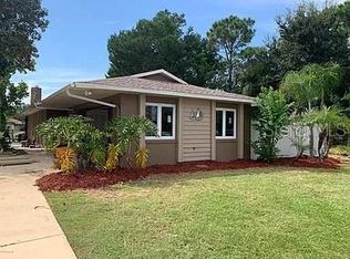 9 Colleen Ct, Palm Coast, FL 32137