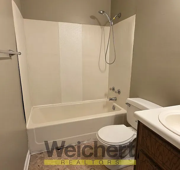 5929 Southwest Dr — Photo 11