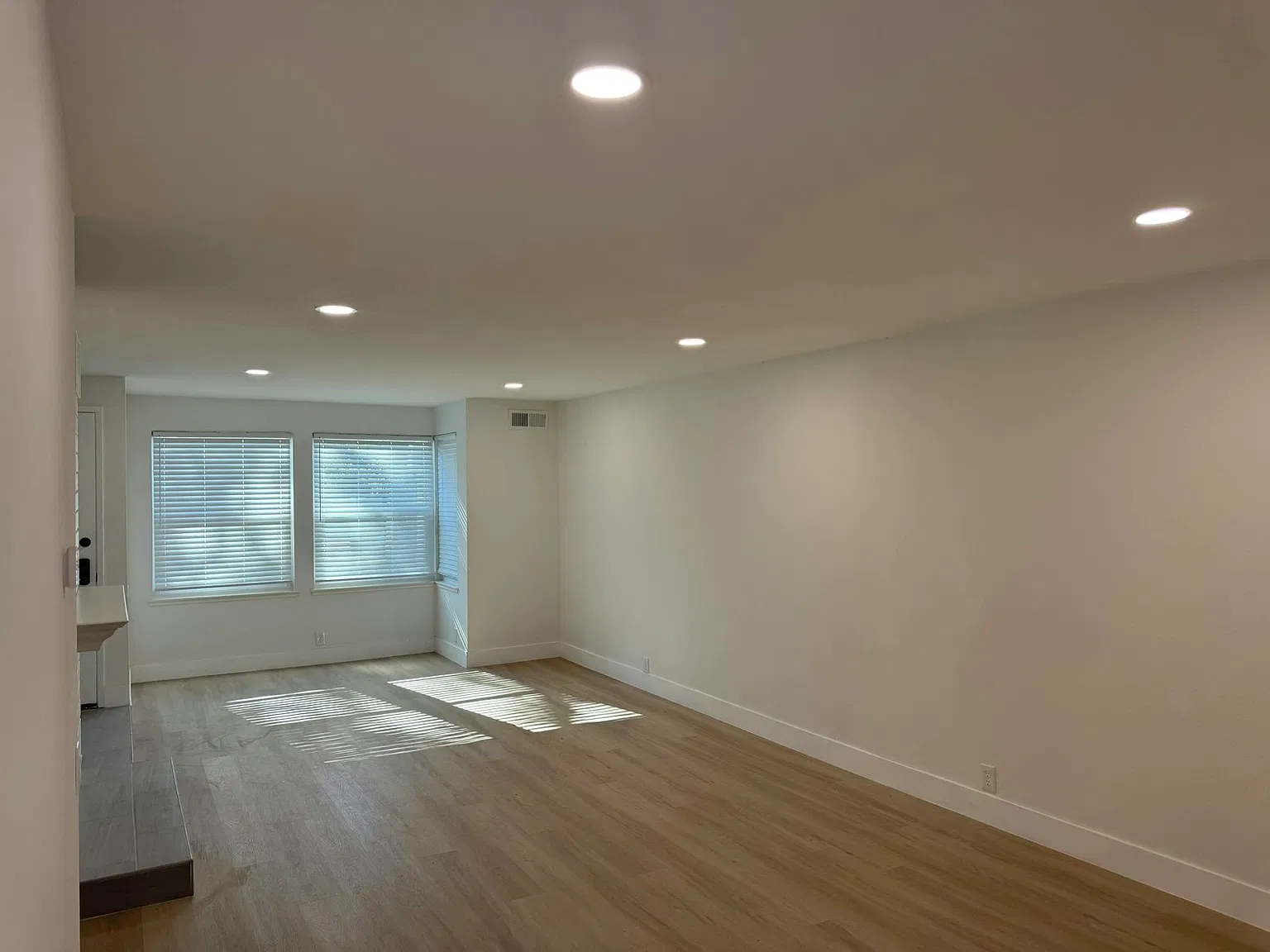 9 La Paloma Dr — Photo 3