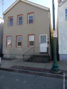 552 2nd Street, Troy, NY, 12180