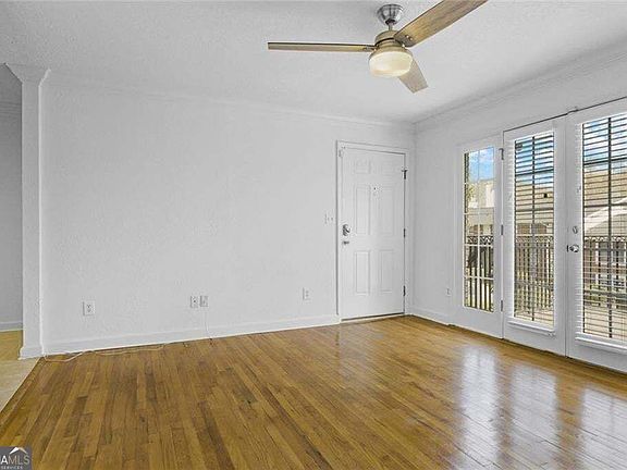 5th image of 869 Briarcliff Rd NE APT B11