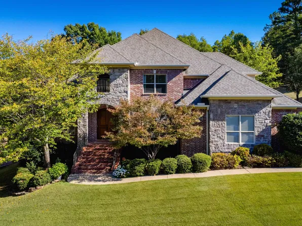 54 Marcella Dr, Little Rock, AR 72223