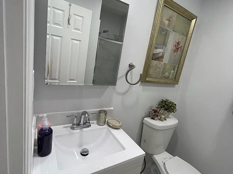 5003 Barnaby Ln #3 — Photo 2