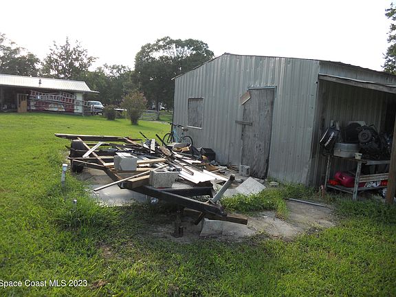 4th image of 2605 Tuscany Dr