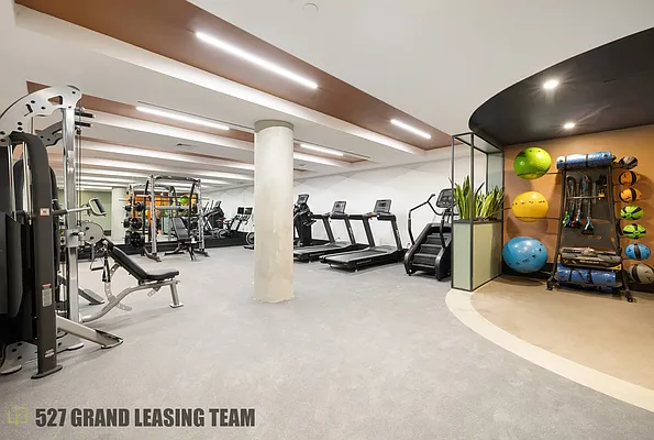 Rented by Twin Group | media 9