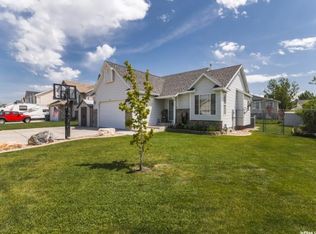 4662 S 4000 W, Roy, UT 84067