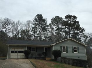 905 Navajo Trl, Covington, GA 30016