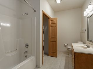 134 Devonshire Ct #4, Plover, WI 54467