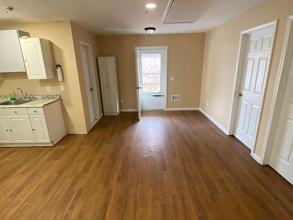 1st image of 361 Laurence Pkwy Floor 2