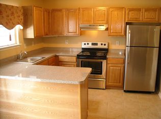 304 Katie Dr, Feasterville Trevose, PA 19053