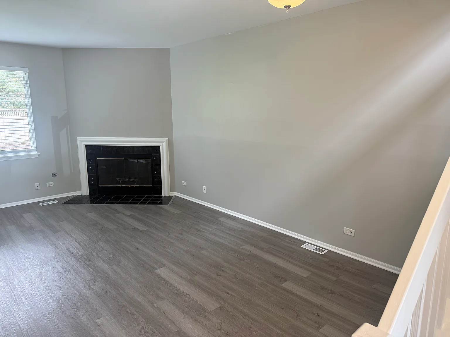 2 bed, 2.5 bath, 1288 sqft, $2,600 — Photo 4