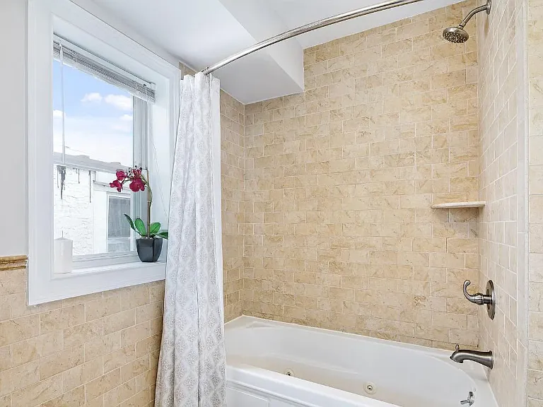 1611 Fairmount Ave #3 — Photo 8
