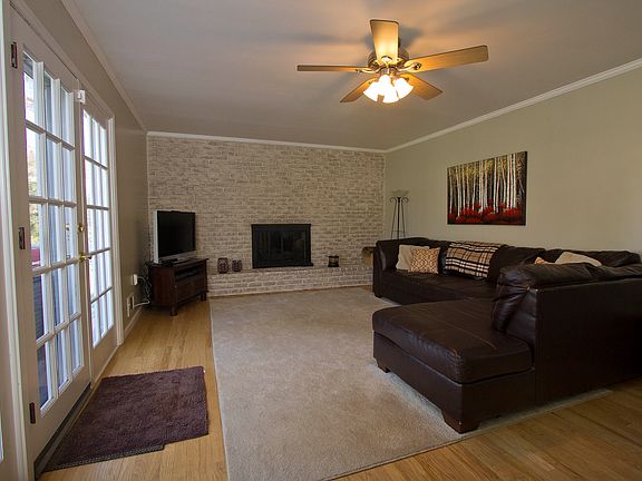 5th image of 38 Van Wyck Dr