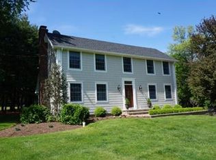 15 Thomas Rd, Glen Gardner, NJ 08826