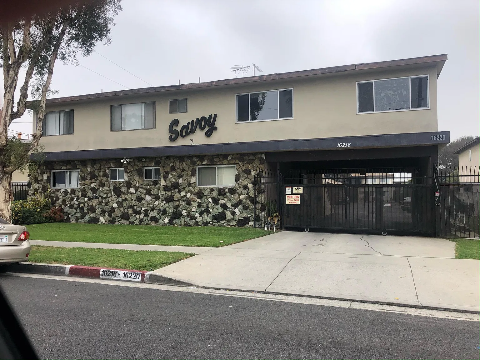 16216 Eucalyptus Ave — Photo 3