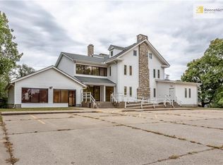950 N Jesse James Rd, Excelsior Springs, MO 64024