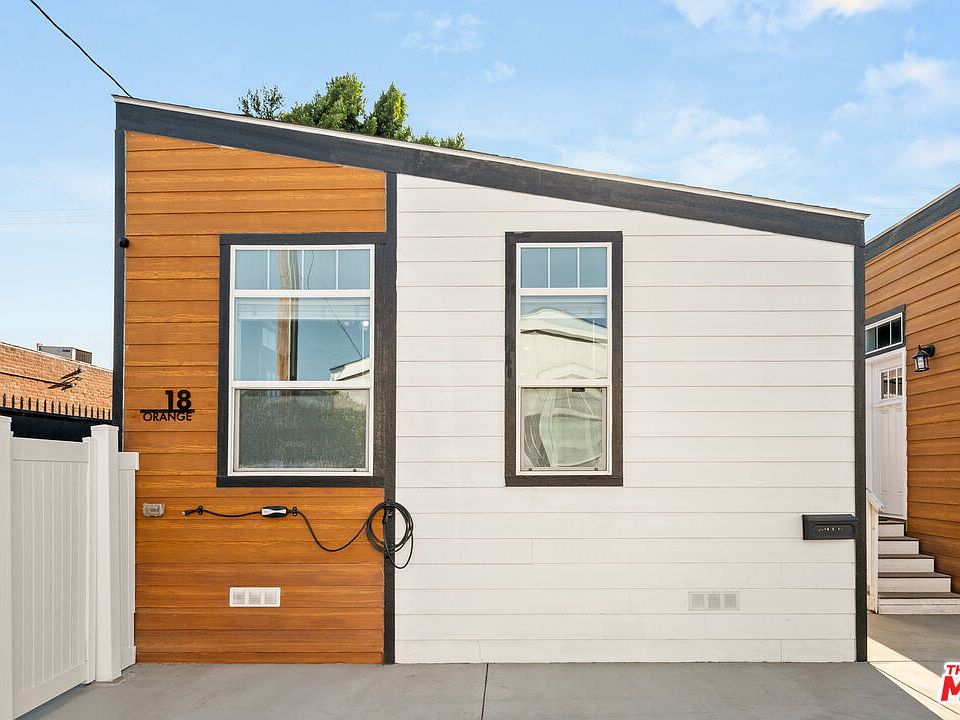 1st image of 8250 Lankershim Blvd #112