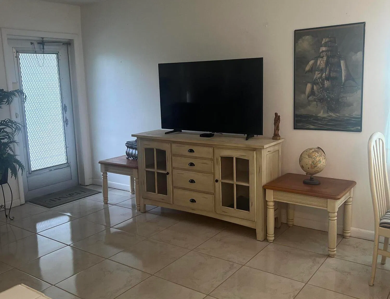 1 bed, 1.5 bath, 646 sqft, $1,200 — Photo 2