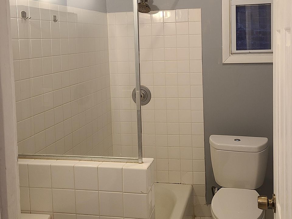 1st image of 255 Lafayette Ave #A3