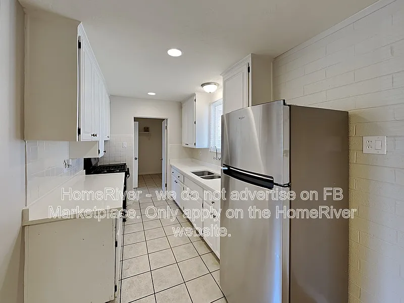 3 bed, 2.0 bath, 1414 sqft, $1,880 — Photo 4