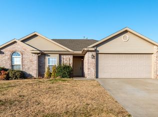 968 Josie Kate Ln, Springdale, AR 72764