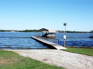 12800 Stuart Rd, Azle, TX 76020