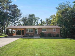 115 Lake Dr, Mayfield, KY 42066