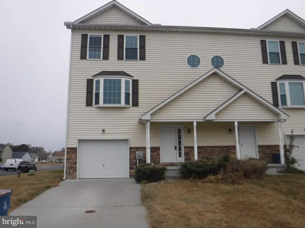 9 Pepperwood Dr, Camden Wyoming, DE 19934