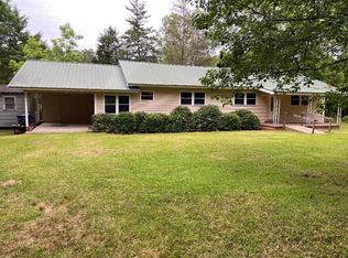 560 County Road 19, Stringer, MS 39481