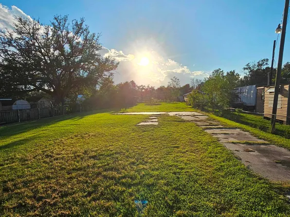 797 N Claiborne St, Sulphur, LA 70663