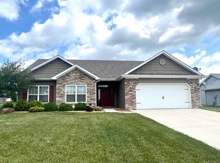 858 N Turtle Run, Churubusco, IN 46723