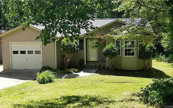 2nd image of 166 Mills Forest Ln
