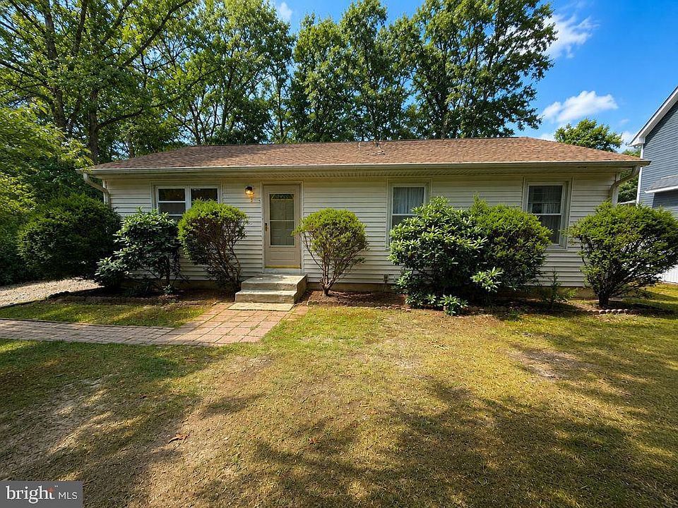 1st image of 3 Cape Ct