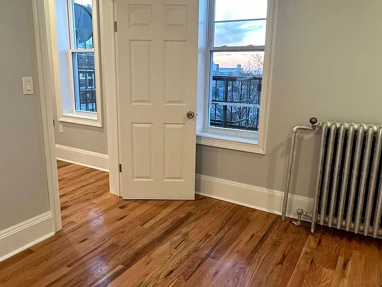 300 - OM 1101-1109 Palisade Avenue LLC — Photo 16
