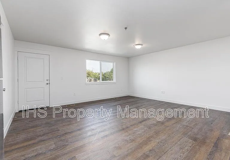 485 S 38th Ave #B207 — Photo 5